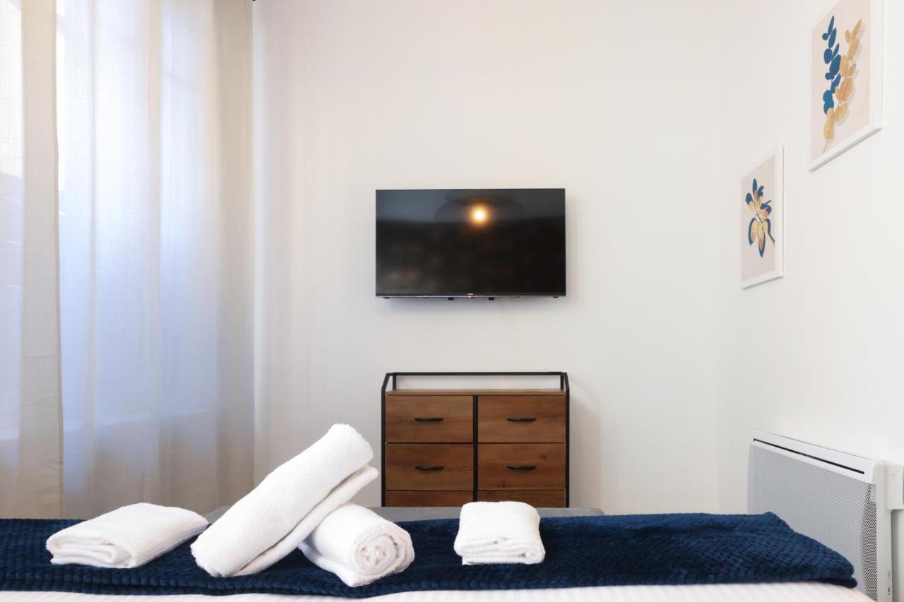N1 Des Etudes Cosy Duplex Netflix Balcon Conciergeriedamecarcas Apartamento Carcassonne Exterior foto
